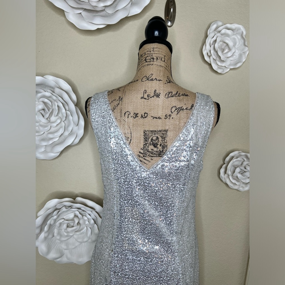Kate Kasin Silver Sequined Sleeveless V Neck Cocktail Dress Size Large - Picture 11 of 16